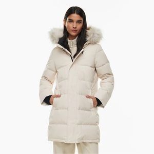 TNA The Powder Parka Aritzia XXS
